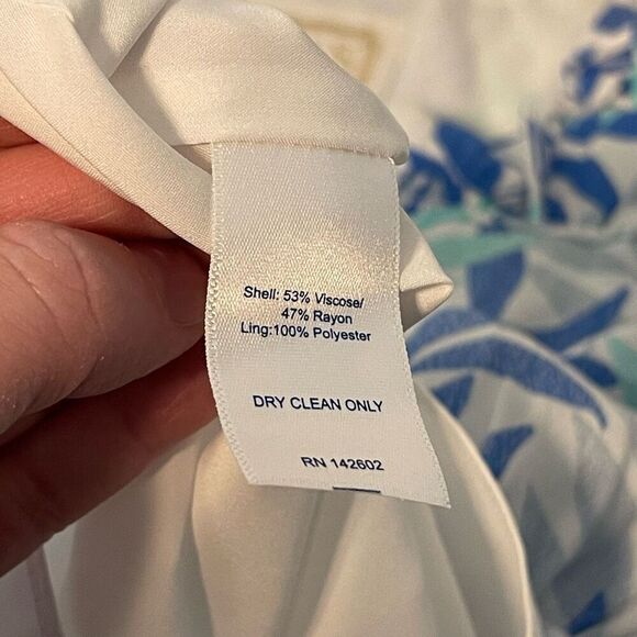 Sail to Sable STD Palm Leaf Ruffle Neck Dress With Tassels Size Medium - Picture 6 of 6